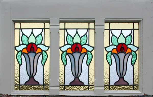AE444 American Arts & Crafts Stained Glass Window